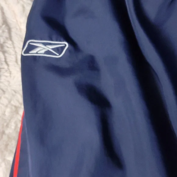 Reebok Navy Track Pants with Red Stripe men's size XL - Picture 3 of 10